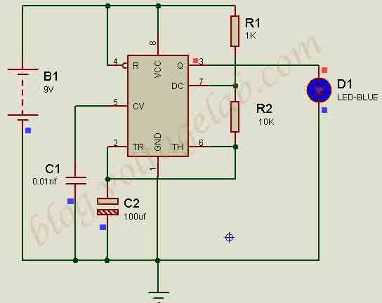 Astable Multivibrator Circuit